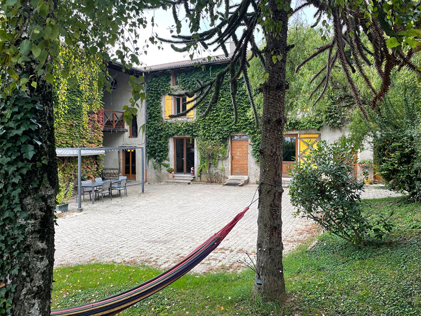 Maison Miserieux 9 pièce(s) 225 m2
