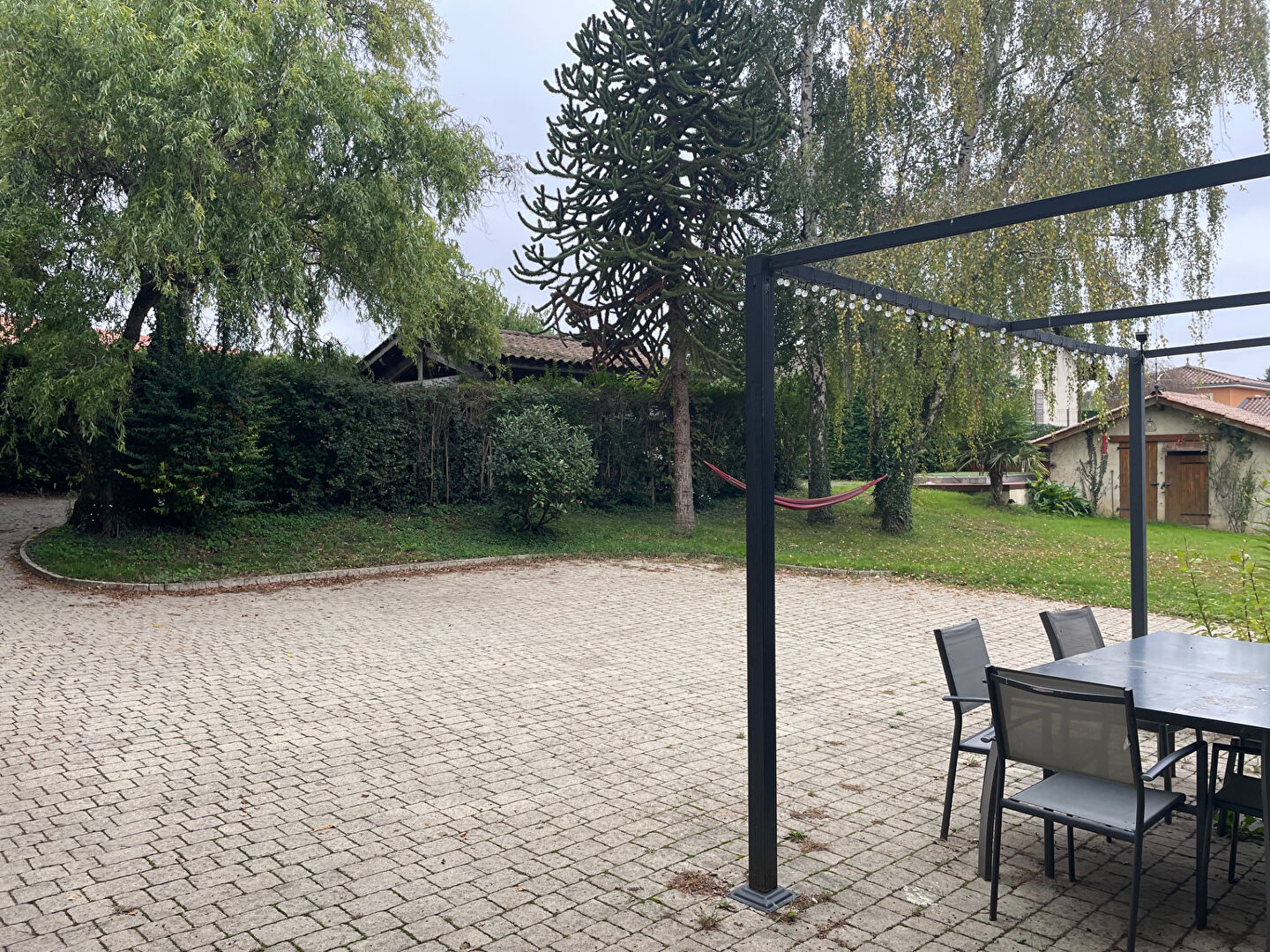 Maison Miserieux 9 pièce(s) 225 m2