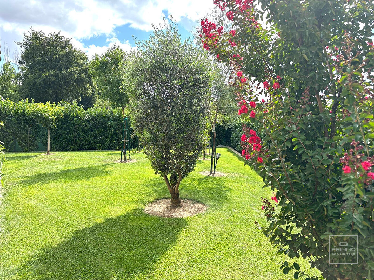 Villa PLAIN PIED 4 chambres, jardin aménagé, piscine