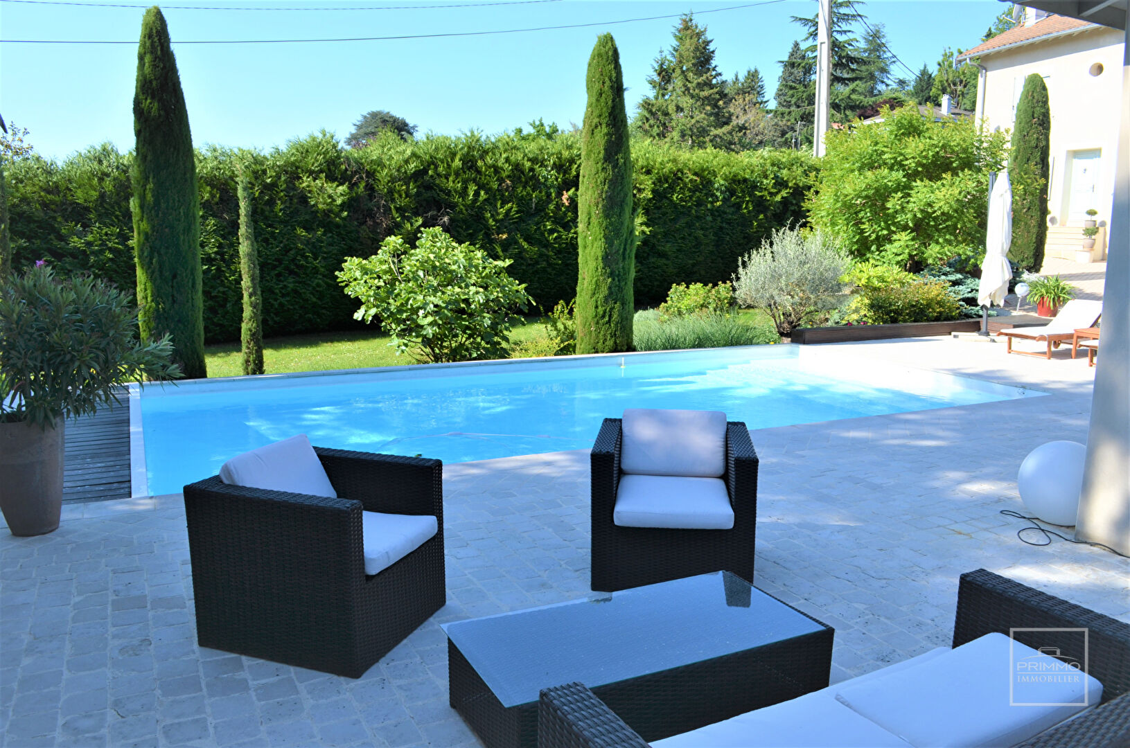 SAINT DIDIER AU MONT D’OR, Maison ancienne de charme d’environ 250 m² avec piscine