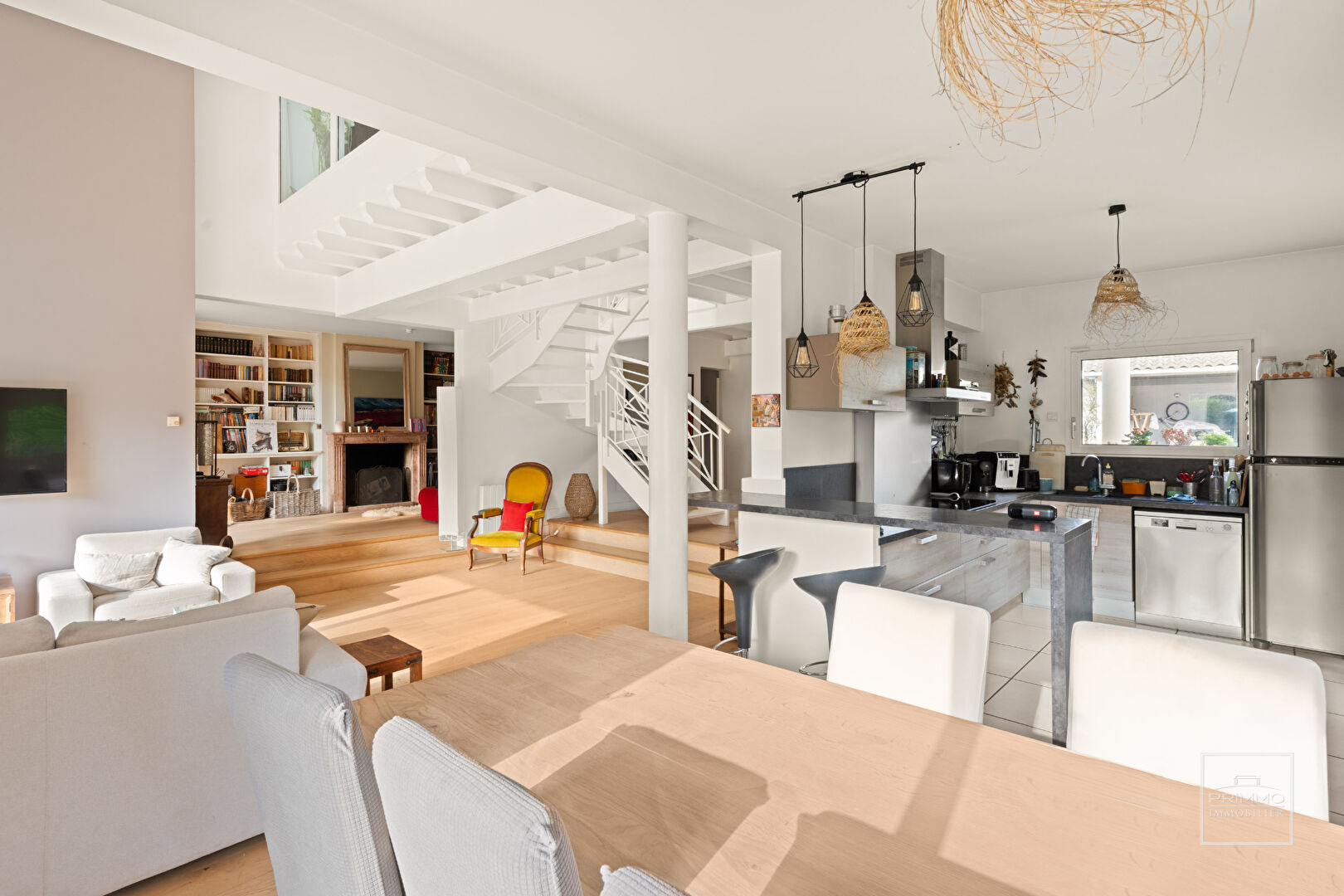 SAINT DIDIER AU MONT D’OR Maison d’architecte de 230m² au calme sans vis à vis