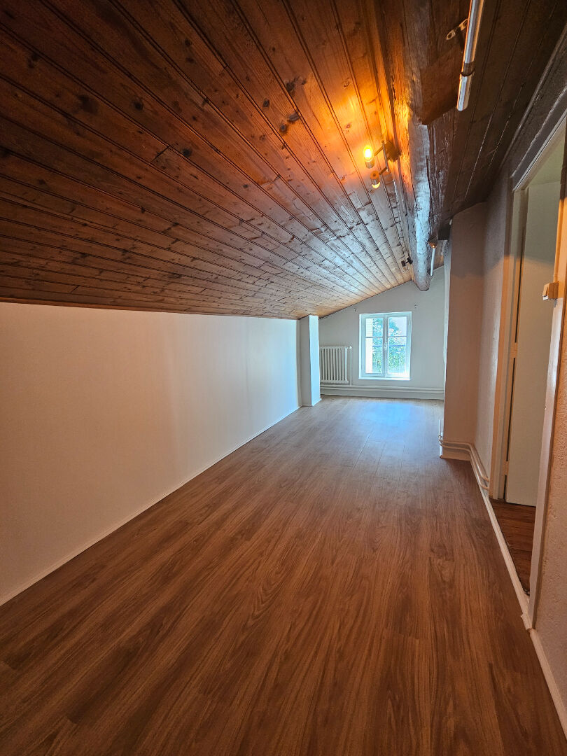 Maison CHASSELAY 4 Pièces 100 m² – Grand terrain