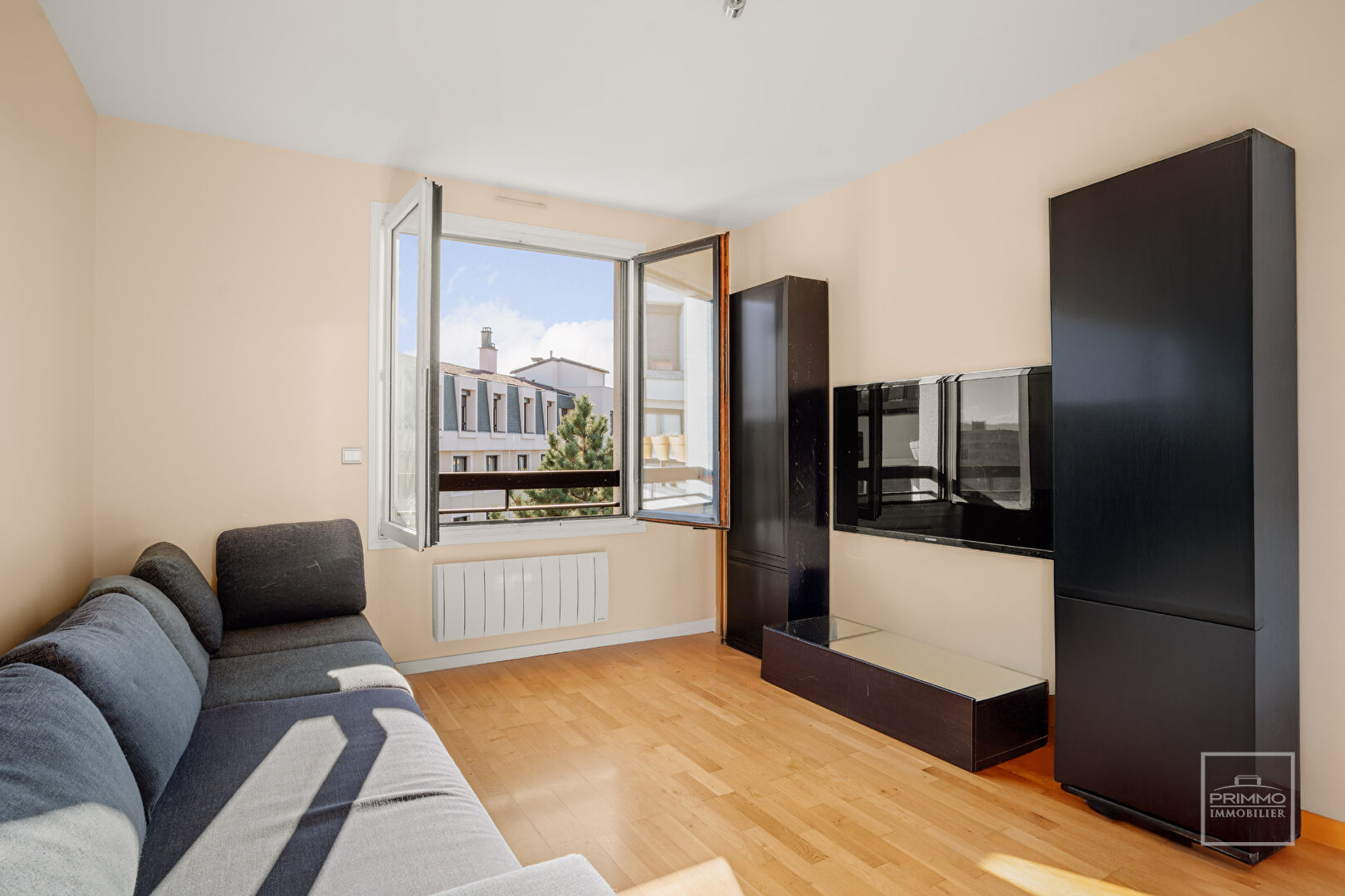 LYON 4ème Croix-Rousse, en dernier étage, Appartement 6 pièces de 196m² avec vue