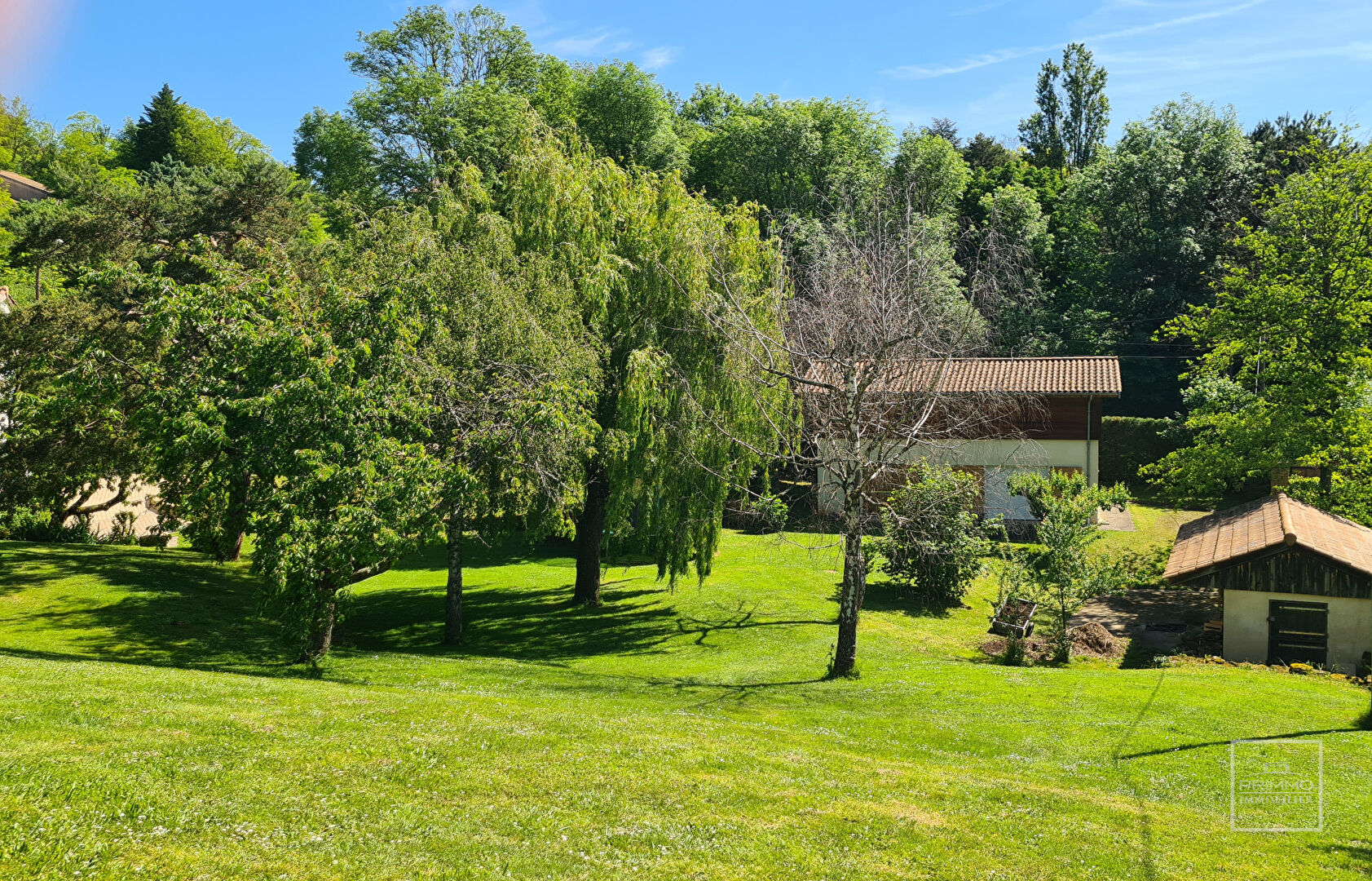 Saint Cyr , Maison de 295m²  sur un magnifique terrain de 4365m²