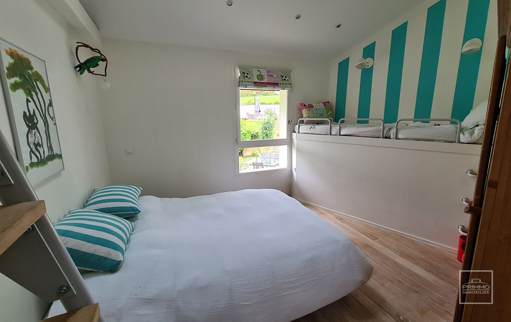 Saint Cyr , Maison de 295m²  sur un magnifique terrain de 4365m²