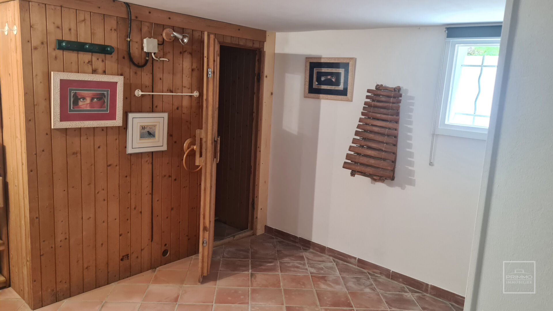 Saint Cyr , Maison de 295m²  sur un magnifique terrain de 4365m²