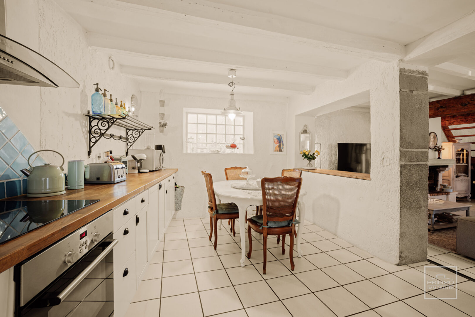 Fontaines-sur-Saône – Maison ancienne 150m² – Terrasse – Cave aménagée