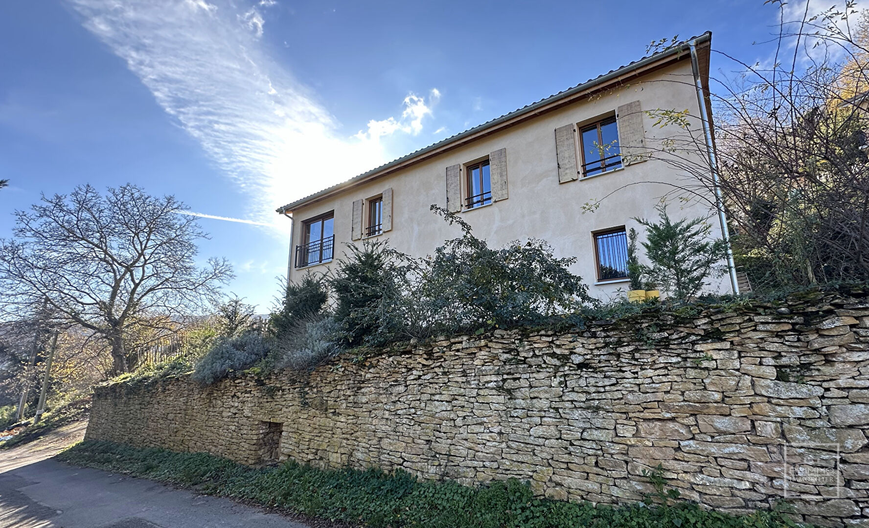 Poleymieux Maison récente 6 pièces de 150m² avec piscine chauffée,garage de 50m².