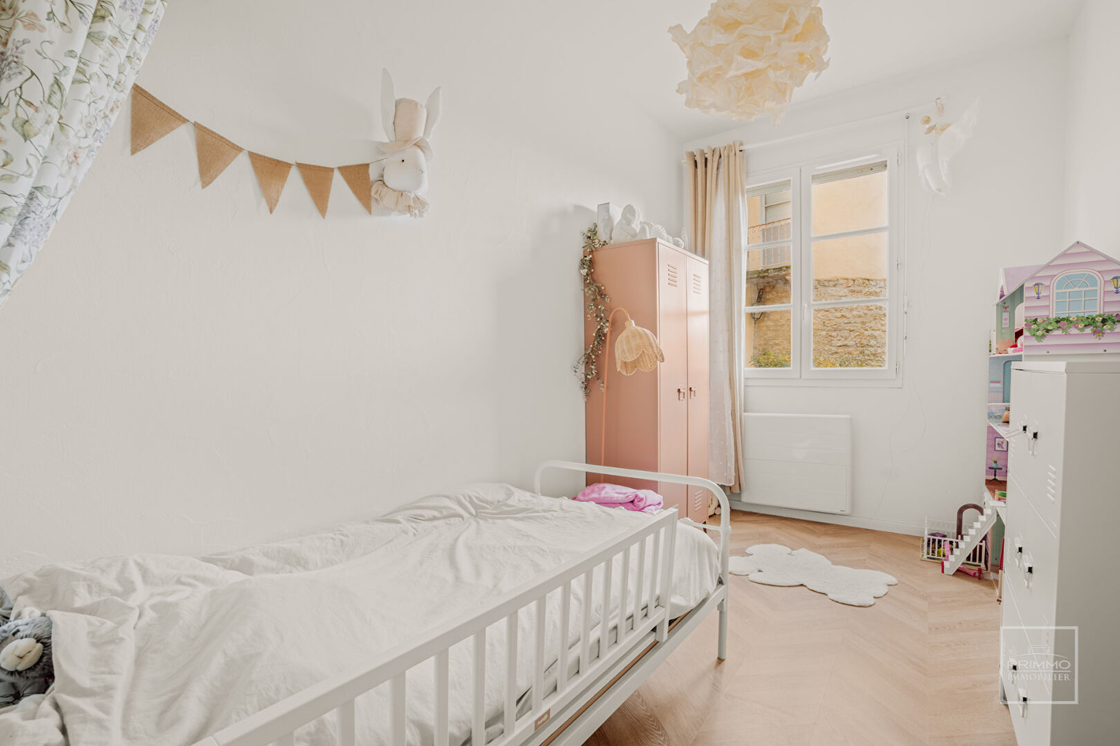 LIMONEST – COEUR VILLAGE,  88m², DUPLEX, TERRASSE & PARKING