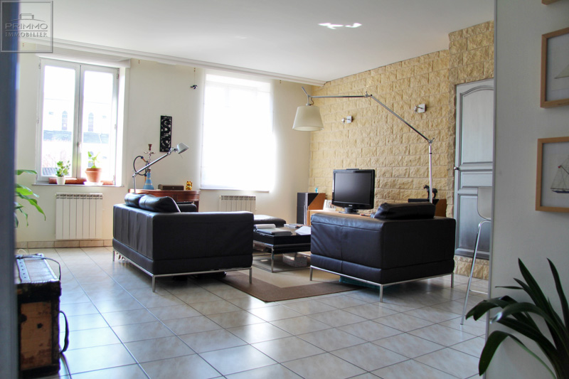 CHASSELAY – Appartement T3 de 91 m²