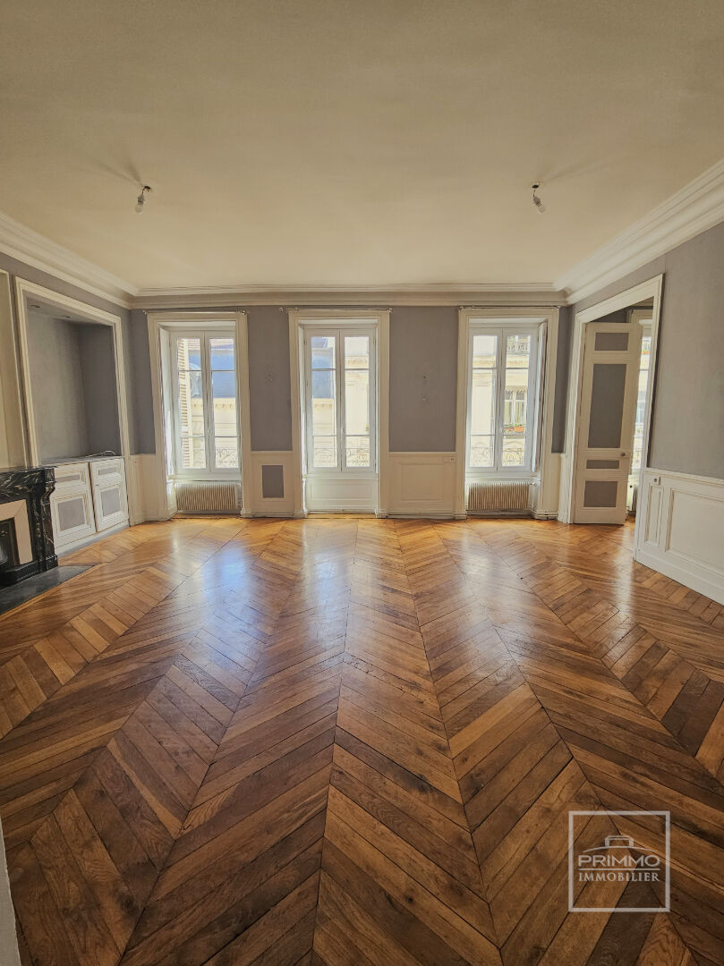 Lyon 6ème – Proximité Place d’Helvétie