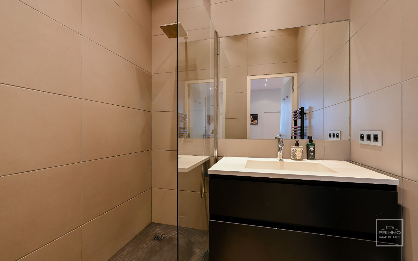 LYON 6, RUE MOLIERE / FENELON, 69.47m²