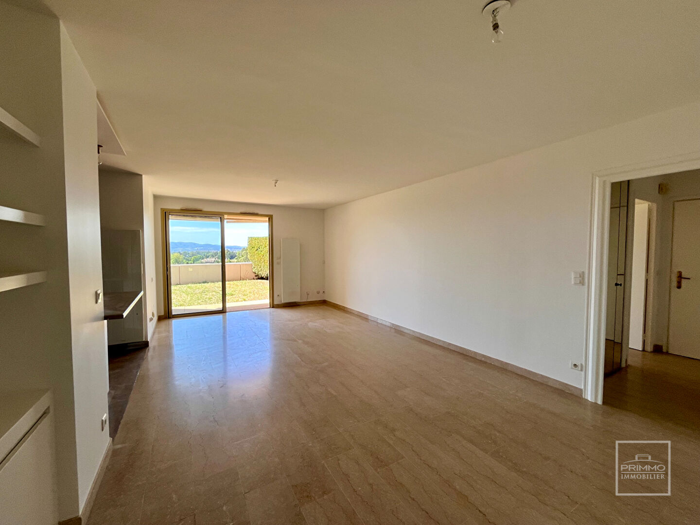 T4 – Résidence de Standing avec piscine et tennis- Centre Saint Didier au Mont d’Or