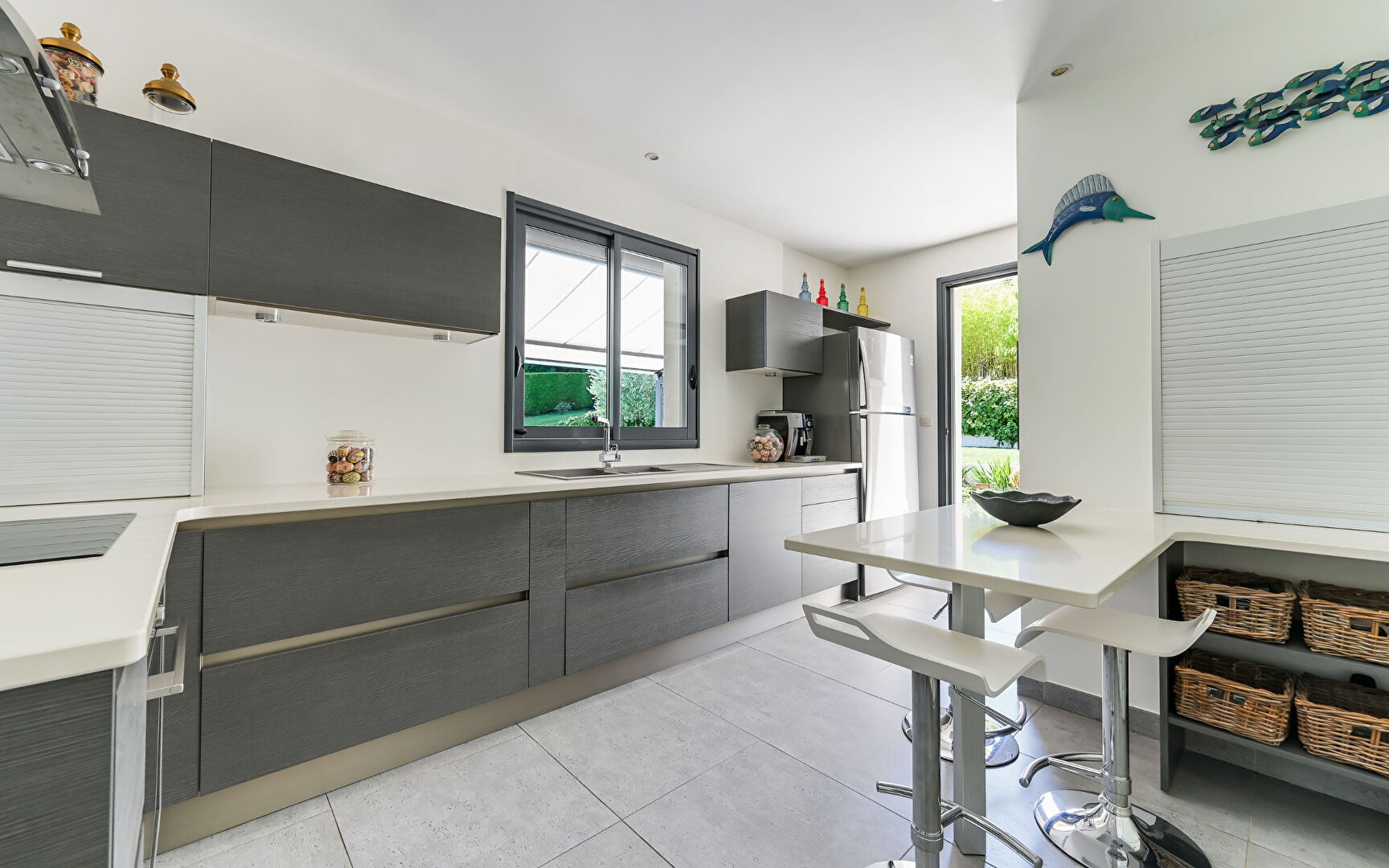 SAINT CYR AU MONT D’OR, Maison familiale de 261m²  sur un magnifique terrain paysager de 3000m²