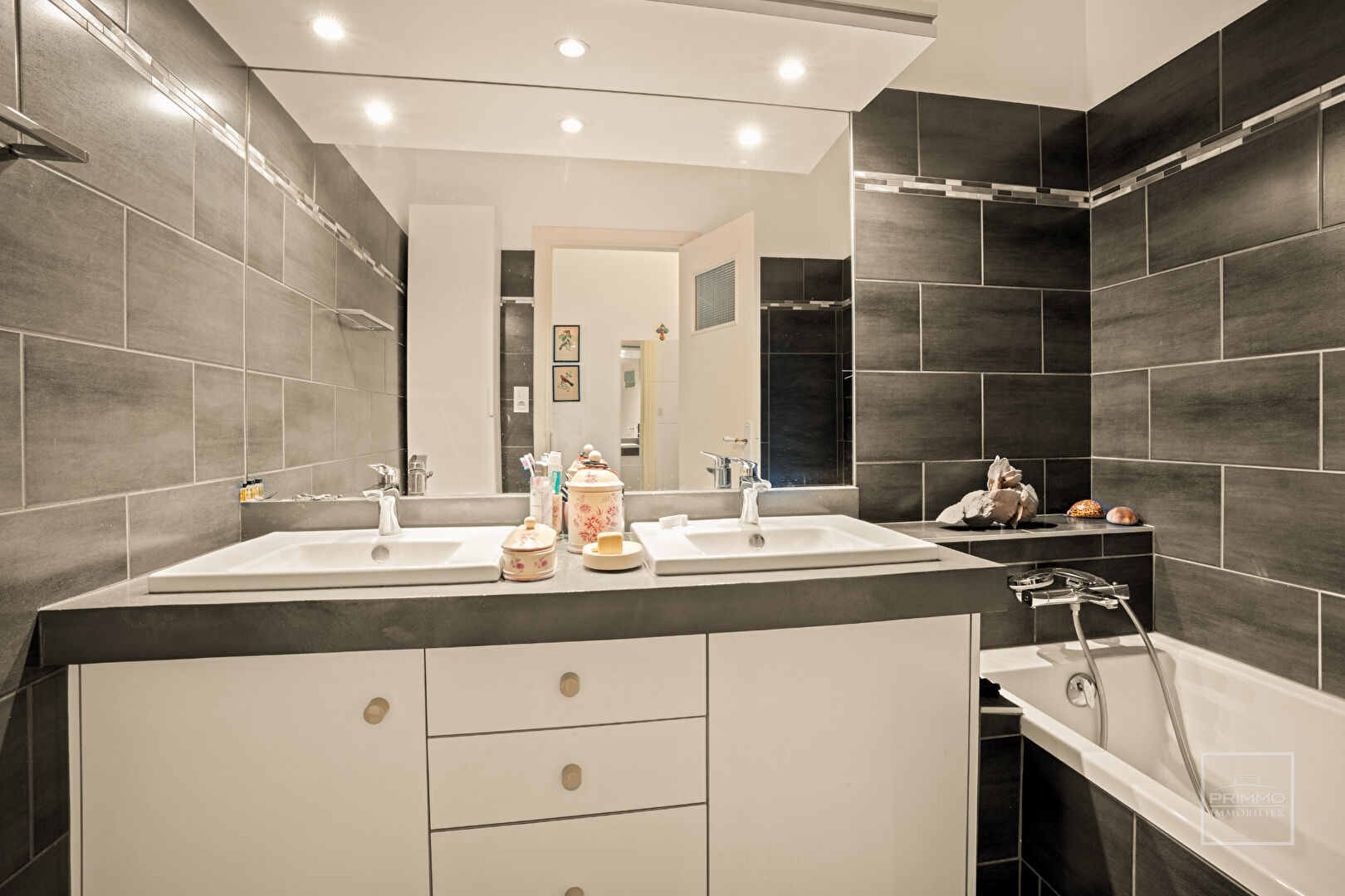 Appartement Lyon  6 Prox Parc de la Tête d’or et Rédemption 5 pièce(s)