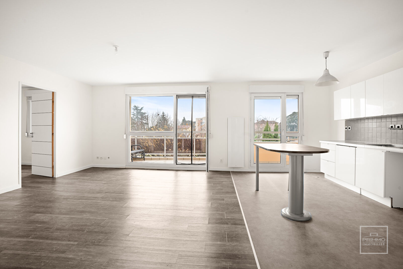 SATHONAY CAMP, DERNIER ETAGE, 84.06m² AVEC TERRASSE