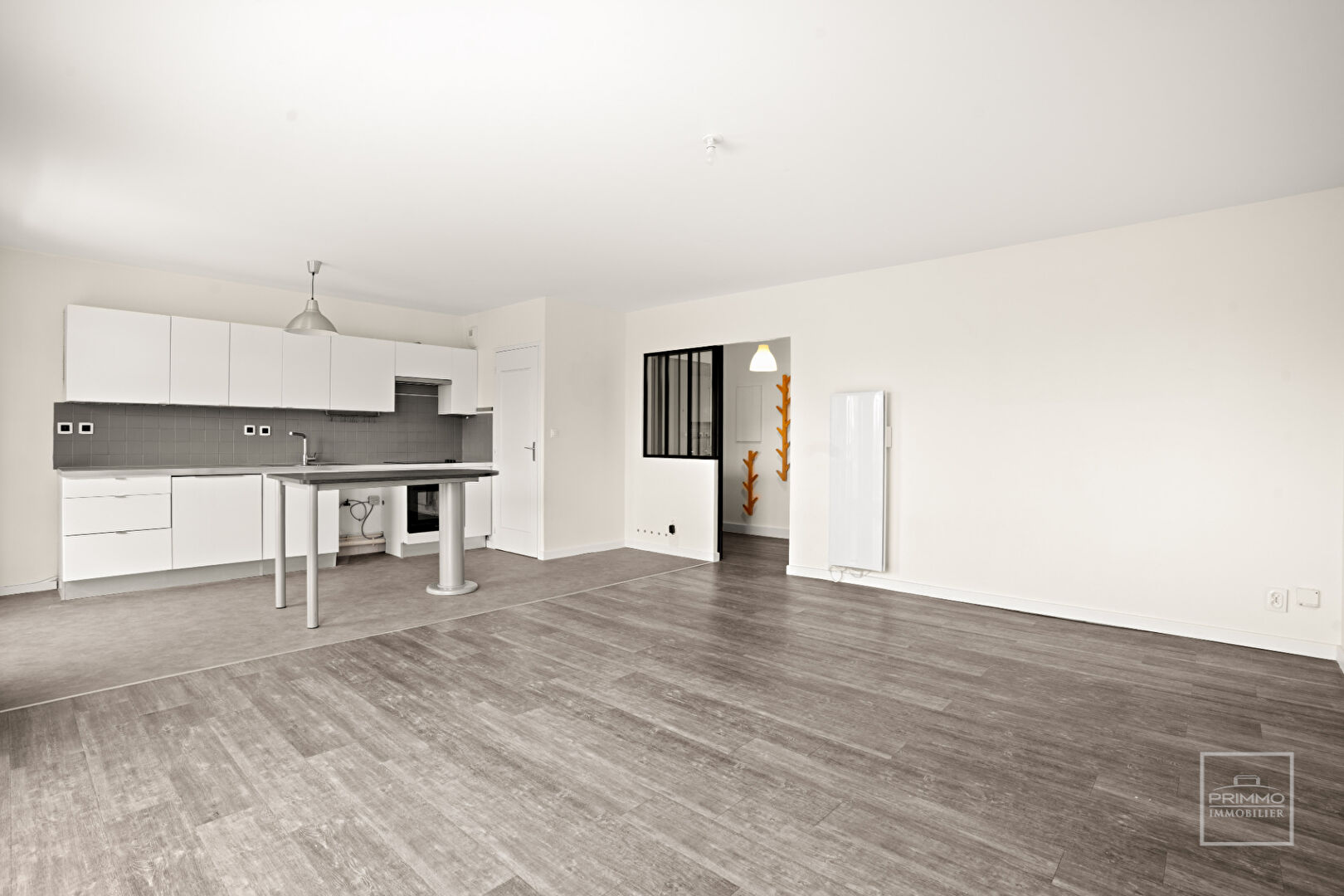 SATHONAY CAMP, DERNIER ETAGE, 84.06m² AVEC TERRASSE