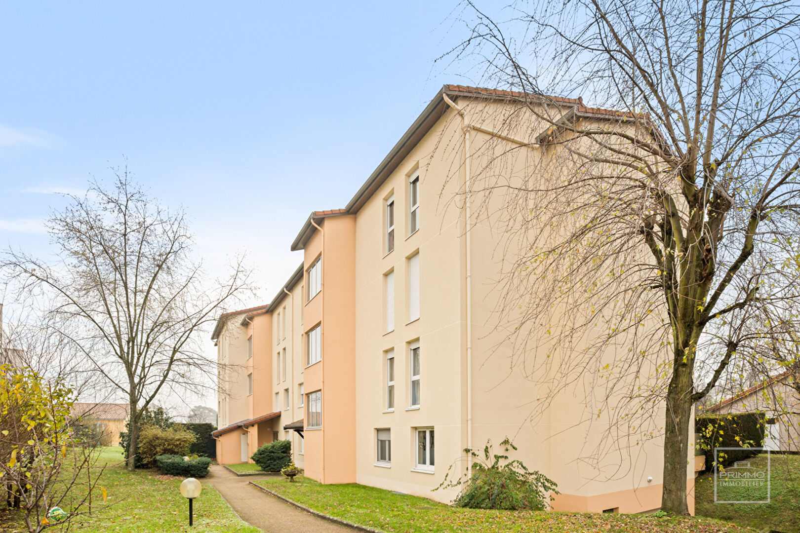 SATHONAY CAMP, DERNIER ETAGE, 84.06m² AVEC TERRASSE