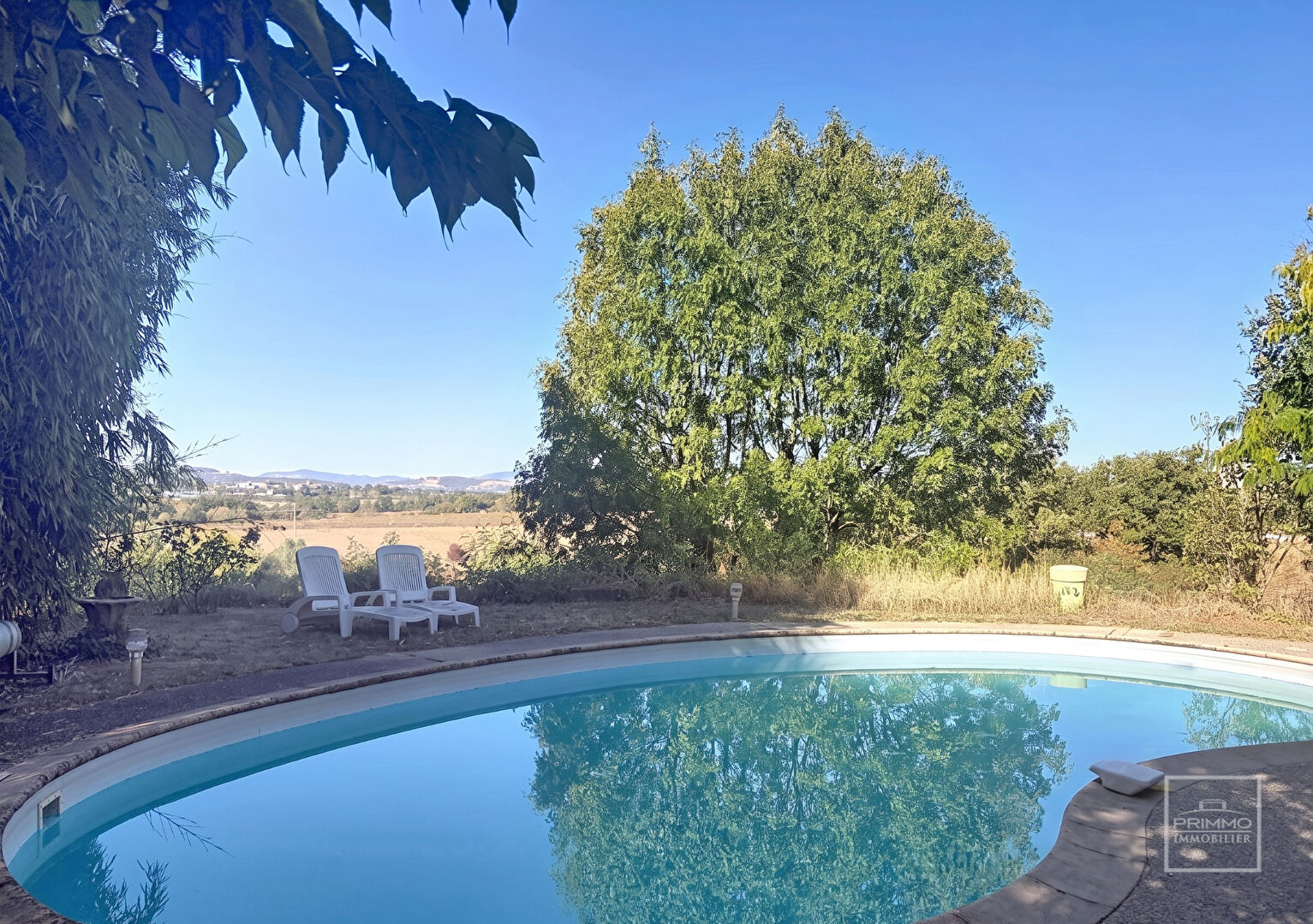 DARDILLY, Maison de 219m² sur 1465m² de terrain avec vue sur les Monts du Lyonnais