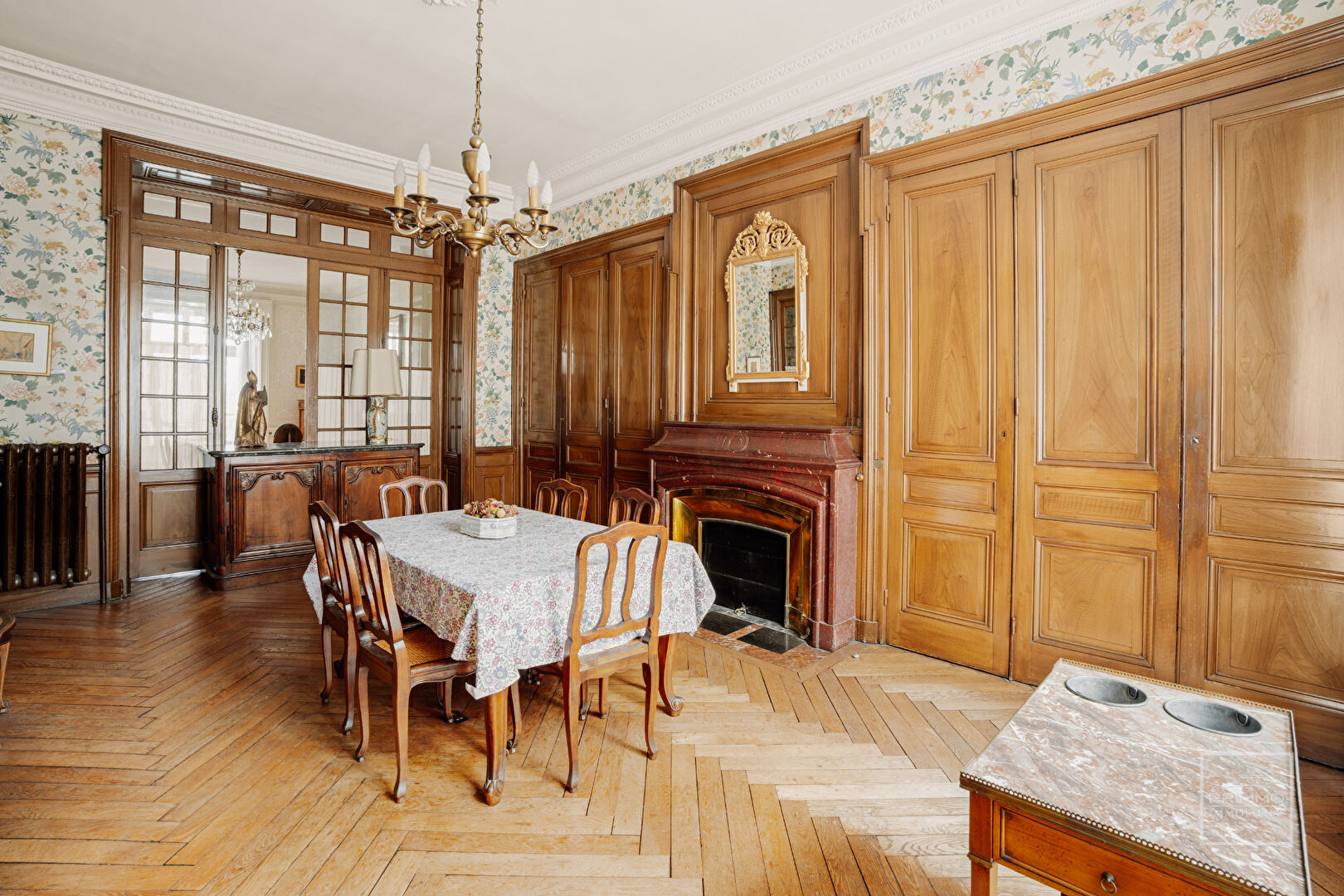 LYON 6, BD DES BELGES, 202.95m² + T2 + CHAMBRE SERVICE + GARAGE