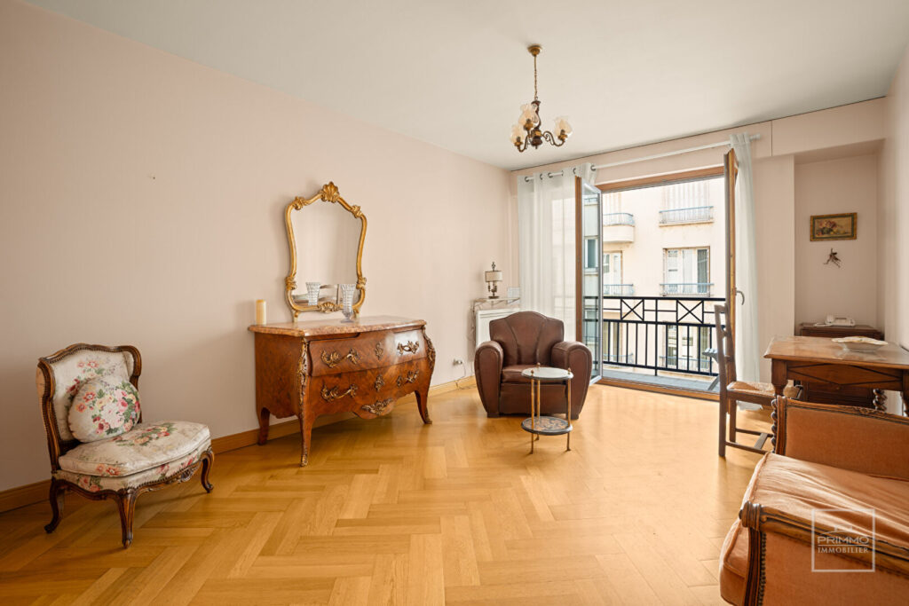 LYON 6, 43.75m², BALCON, POSSIBILITÉ GARAGE