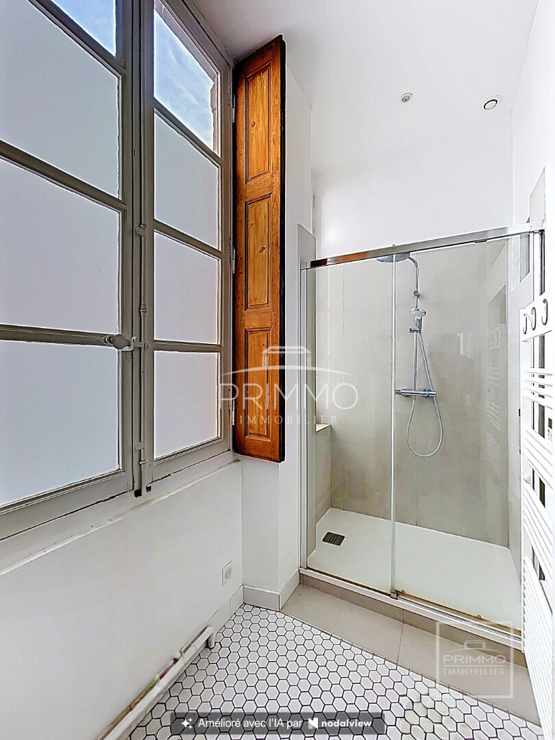 LYON 2E – AINAY – APPARTEMENT 81,25 M² – CHARME DE L&rsquo;ANCIEN – RÉNOVATION DE QUALITÉ – PARKING