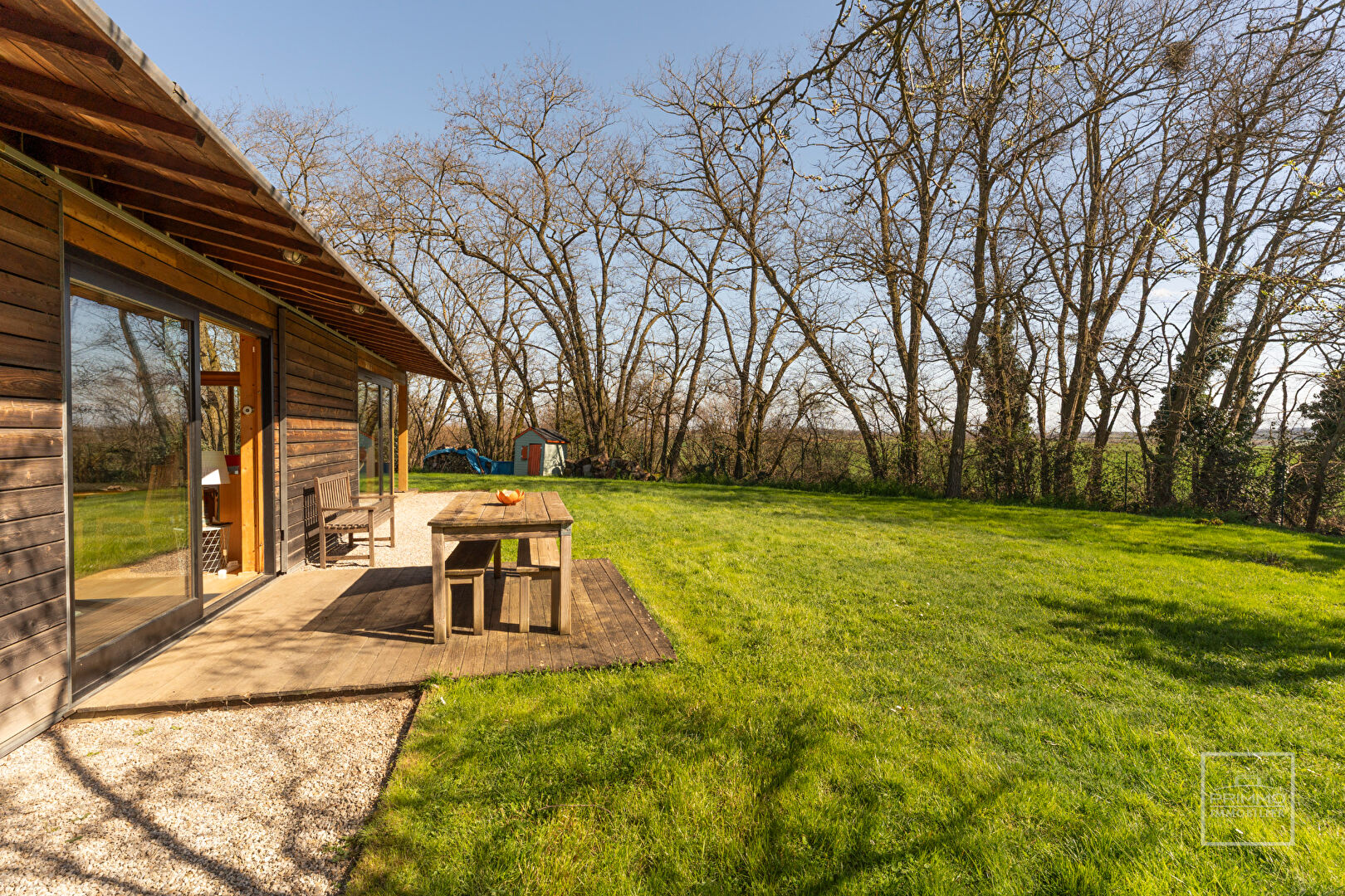 MONTANAY – Maison PLAIN PIED 5 chambres , jardin de 1153 m²
