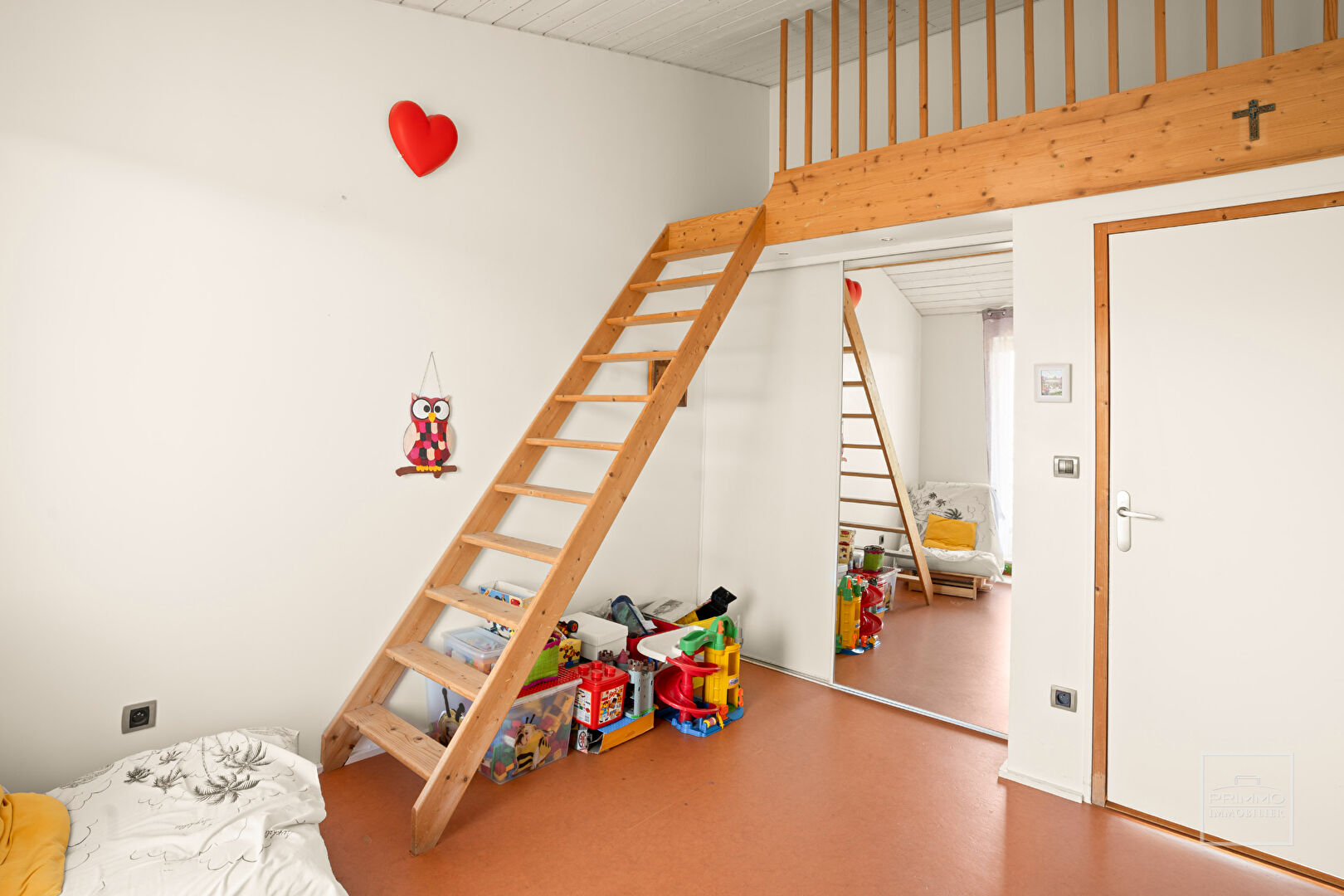 MONTANAY – Maison PLAIN PIED 5 chambres , jardin de 1153 m²