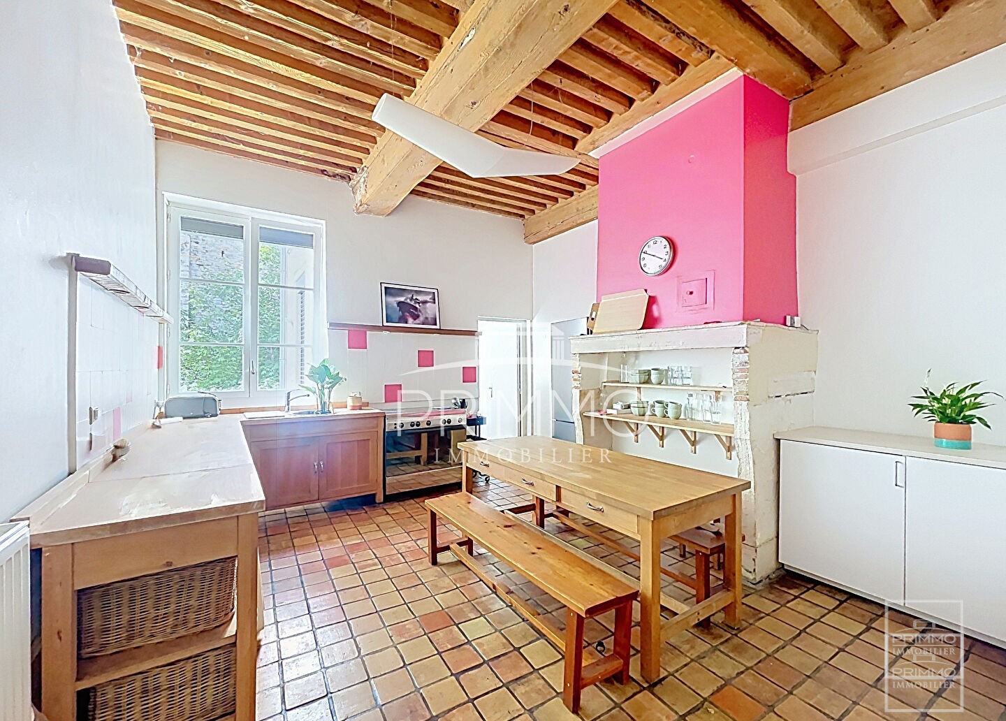 LYON 4E – APPARTEMENT FAMILIAL DE 148 M² – VUE DÉGAGÉE SUR LE RHÔNE ET LE PARC – CHARME DE L&rsquo;ANCIEN