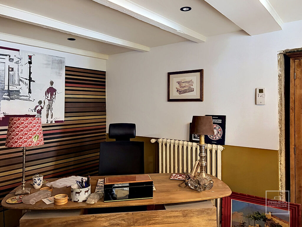 SAINT DIDIER AU MONT D’OR, Maison en pierre du XIXè rénovée en 2021 d’environ 130m².