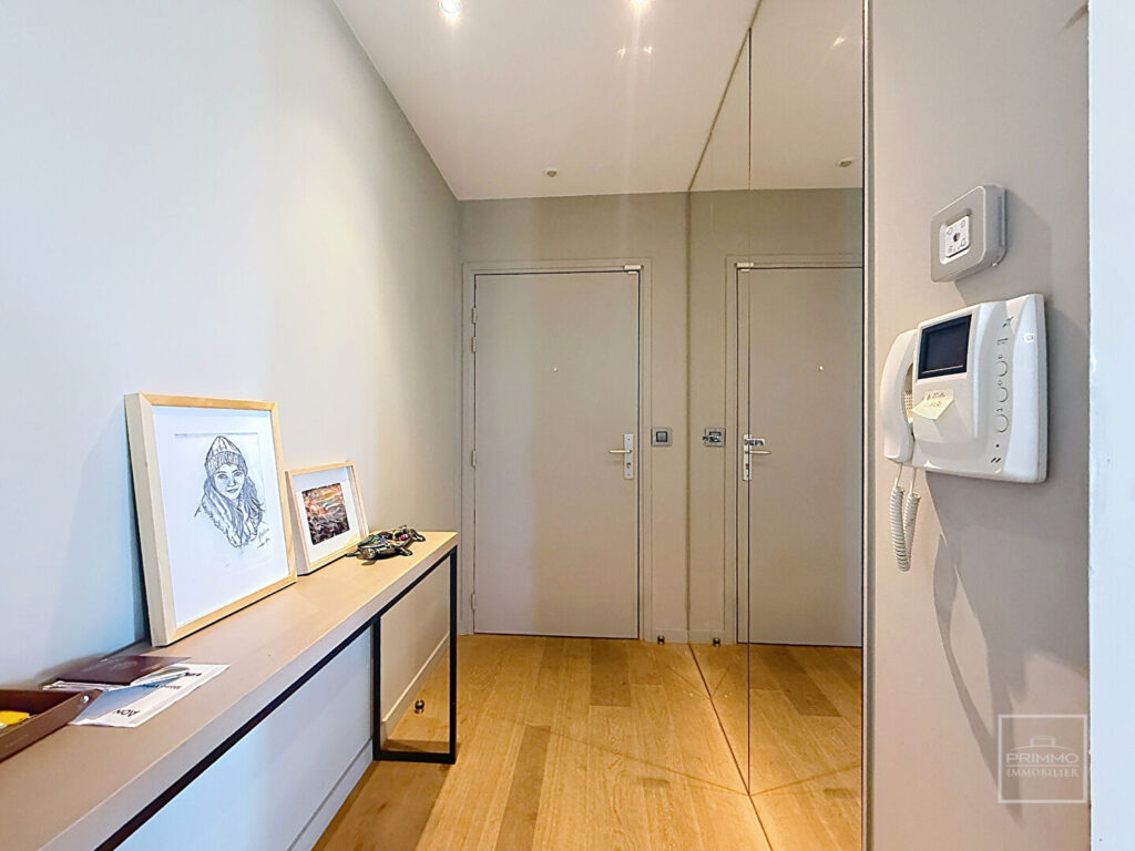 Saint Didier Au Mont D’Or, Appartement grand standing, terrasse panoramique de 116m²