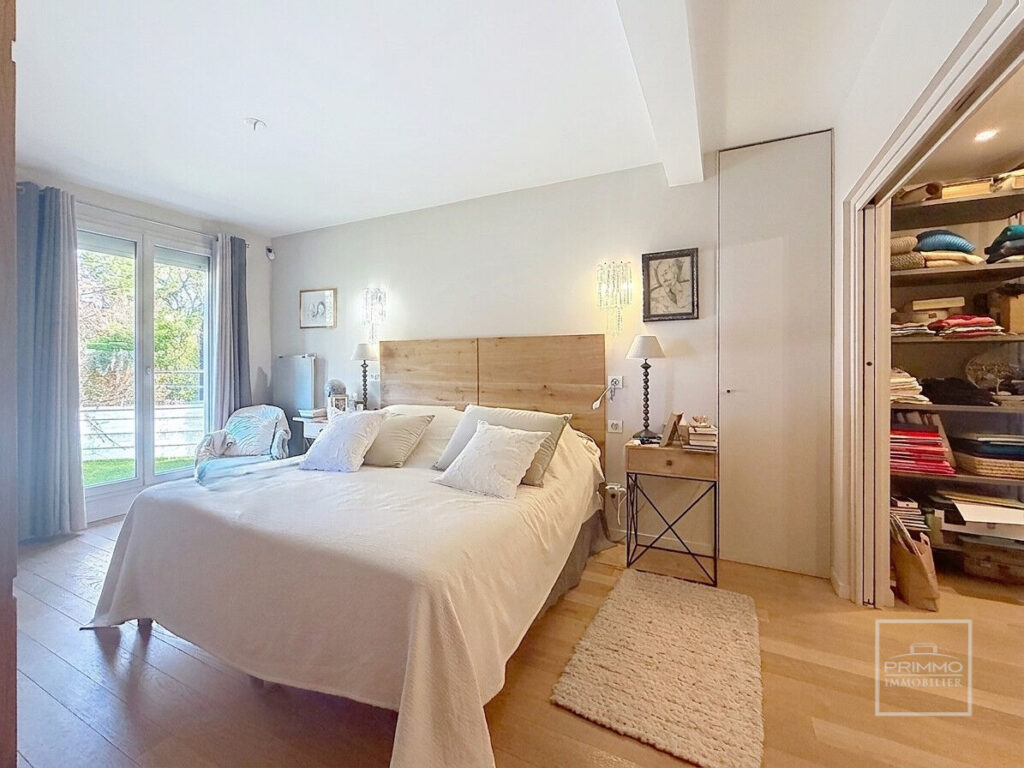 Saint Didier Au Mont D’Or, Appartement grand standing, terrasse panoramique de 116m²