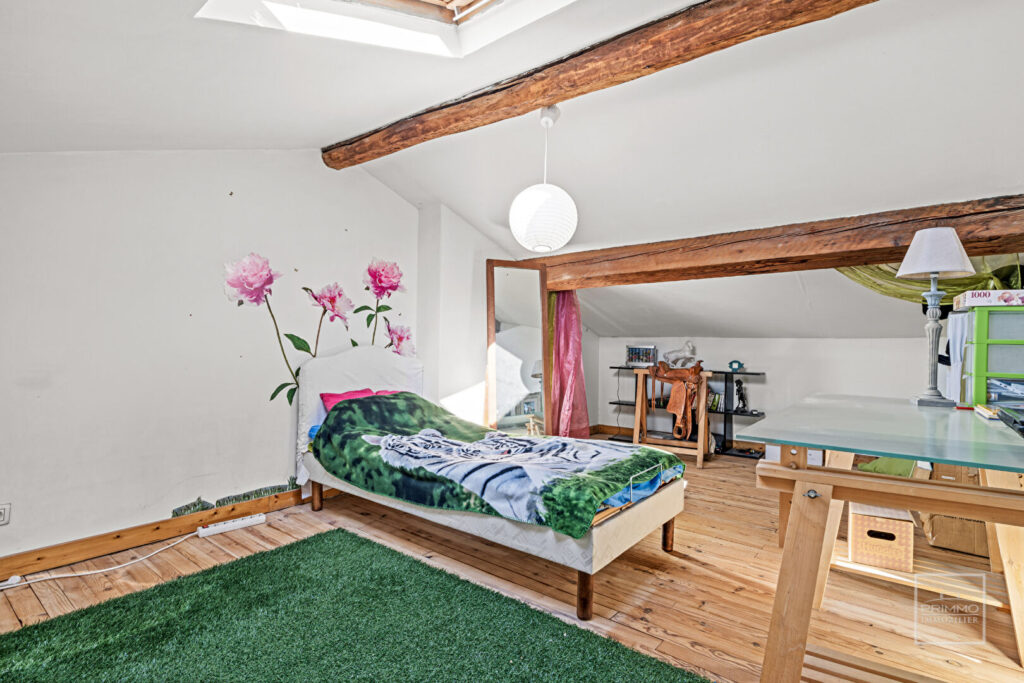 Les Chères: Maison 200m² sur 350 m² de terrain avec piscine