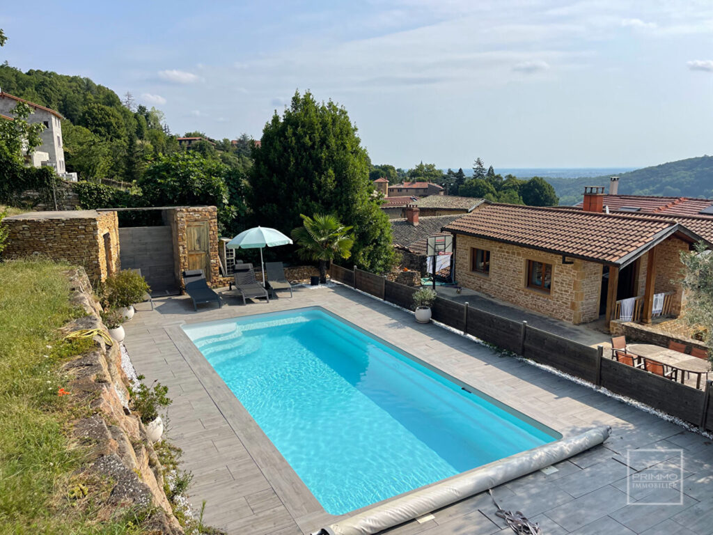 Poleymieux-au-Mont-d’Or – Magnifique maison en pierres dorées