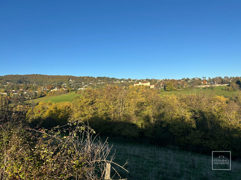 LIMONEST, Terrain à bâtir de 1793 m² avec vue sur les Monts d’Or et Lyon – Lot A