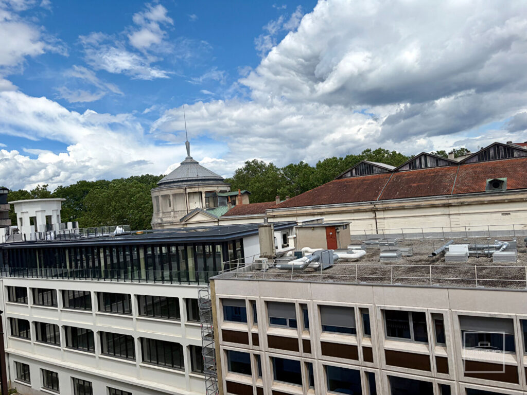 LYON 6, TRIANGLE D&rsquo;OR, 67.09m², ETAGE ELEVE, BALCON