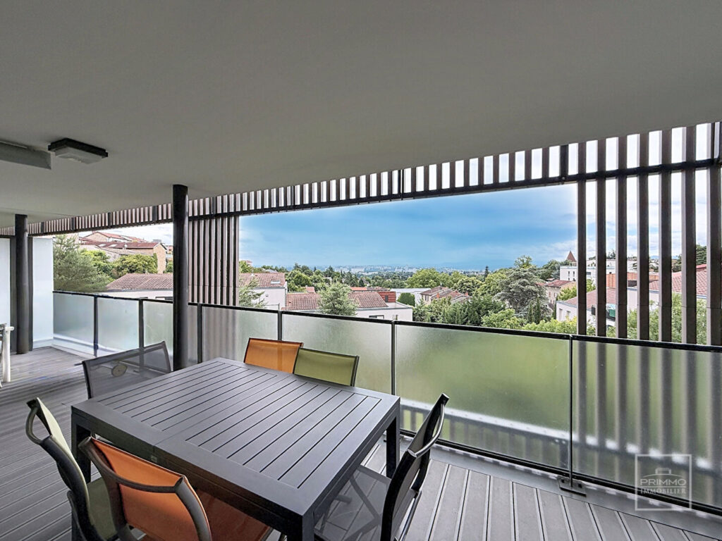 Saint Didier Au Mont D&rsquo;Or en centre Village, Appartement 5 pièces de 113m² avec terrasse