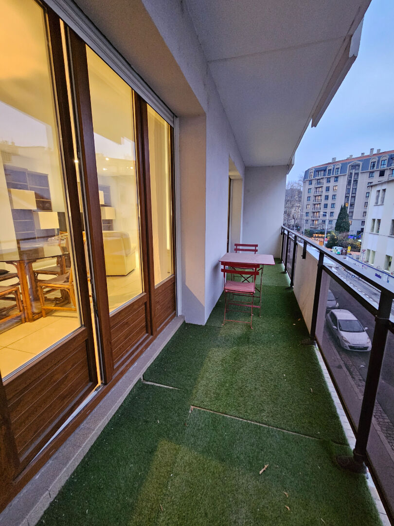 LYON 6ème, prox. parc de la tête d&rsquo;Or – Appartement 3 pièces meublé
