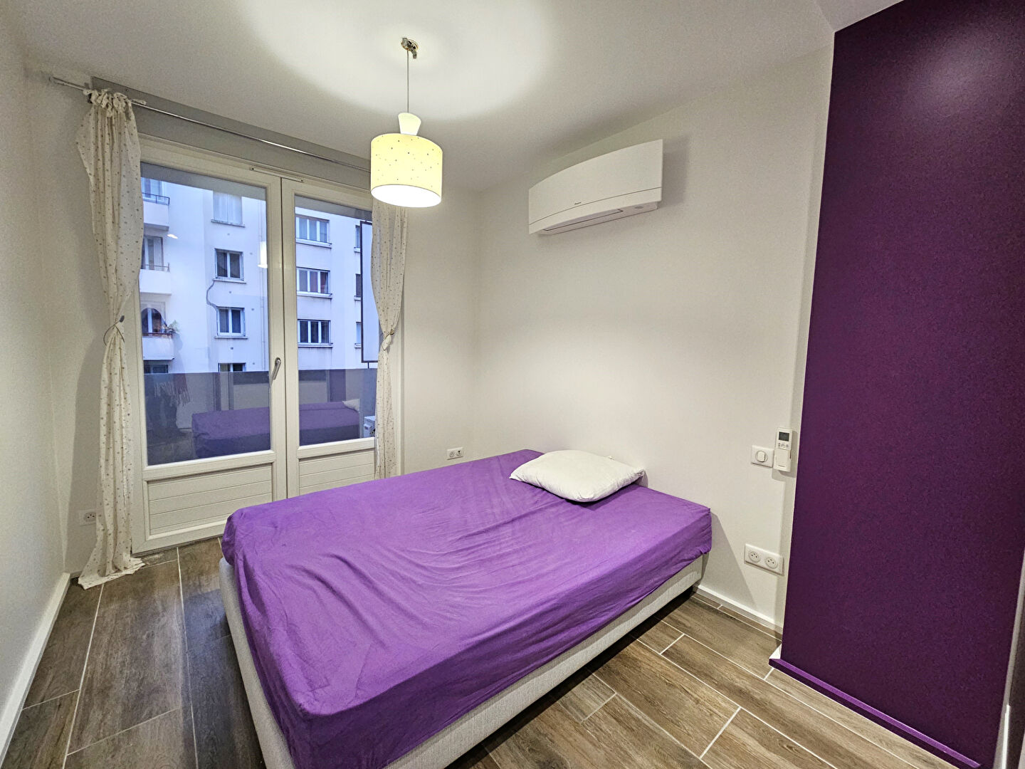 LYON 6ème, prox. parc de la tête d&rsquo;Or – Appartement 3 pièces meublé