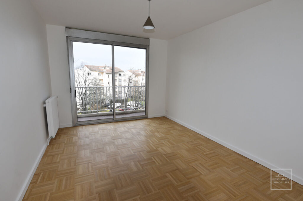 STE FOY – 94.07m² – Rénové – 2 Balcons