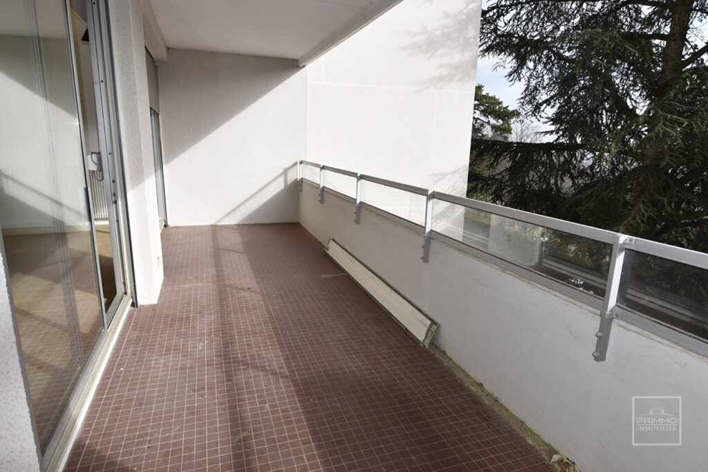 STE FOY – 94.07m² – Rénové – 2 Balcons