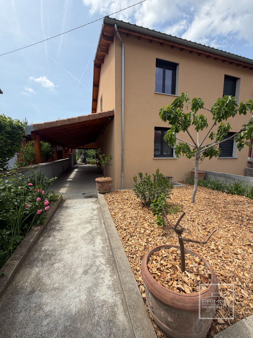 IDEAL ETUDIANTS – Studios avec cuisine partagée – Villeurbanne