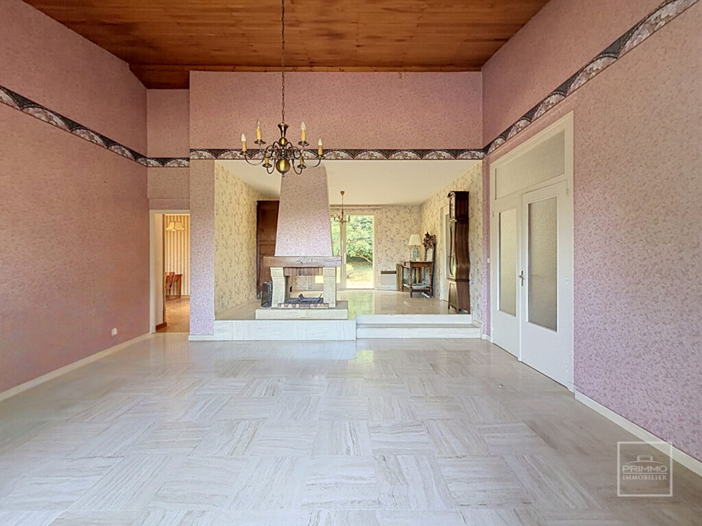 SAINT DIDIER AU MONT D’OR Villa d’architecte de 159 m² (156.67m² carrez) sur terrain de 1 485 m², au calme et sans vis-à-vis