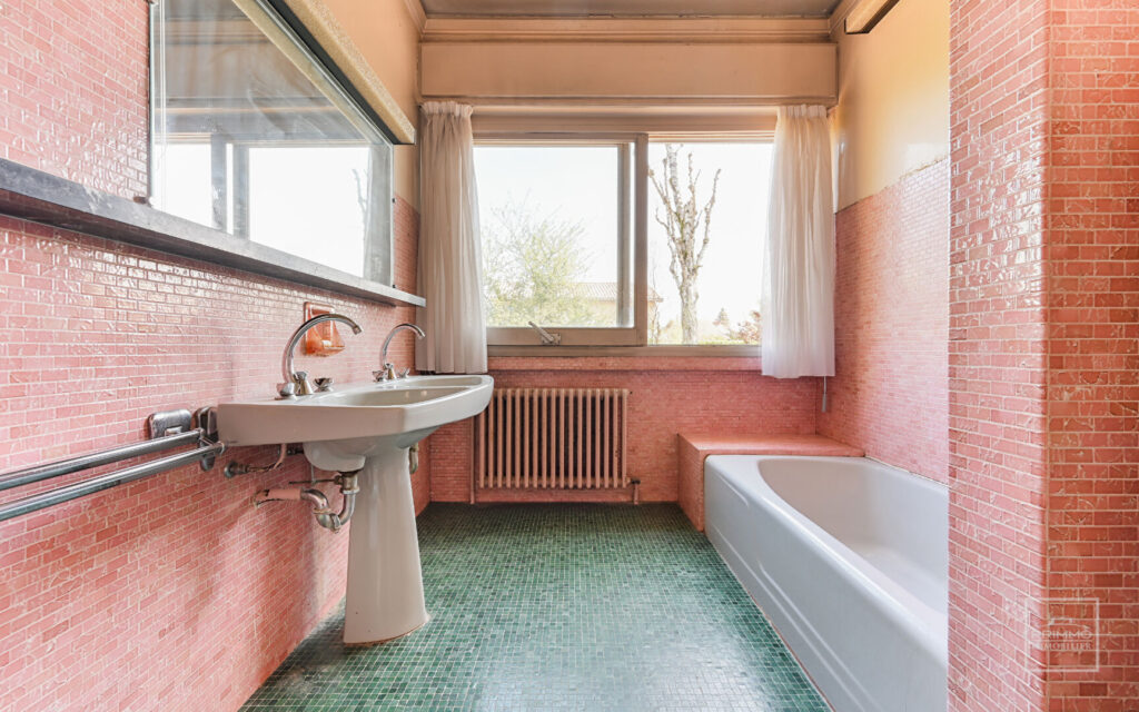 Saint Didier Au Mont D&rsquo;Or,  Maison d&rsquo;Architecte de 210m² sur un terrain plat d&rsquo;environ 3200m²