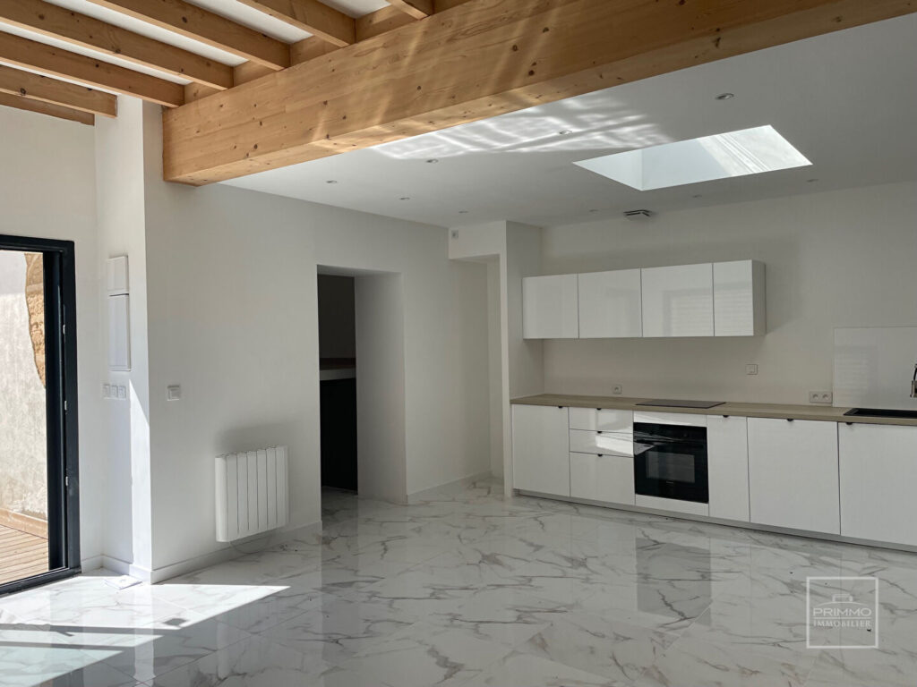 Les Chères – maison 4 pièces au calme – proche du bourg