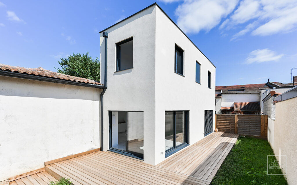 Les Chères – Tènement immobilier au coeur du Bourg