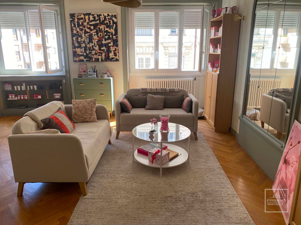 LYON 6, TETE D&rsquo;OR, 90.86 m², CAVE & GRENIER
