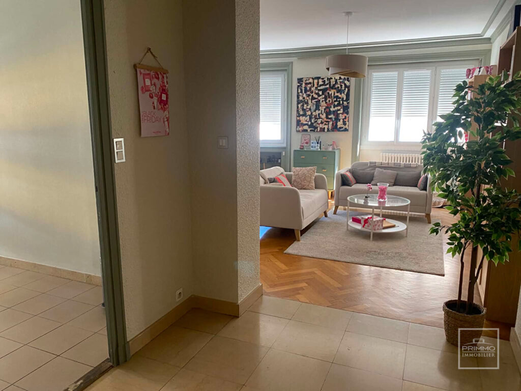LYON 6, TETE D&rsquo;OR, 90.86 m², CAVE & GRENIER