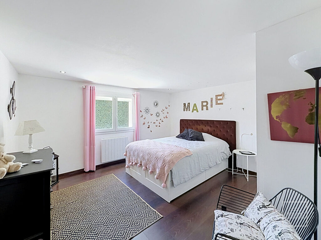 Dommartin – Maison non mitoyenne 5 pièces de 133 m² avec vue et sans vis à vis