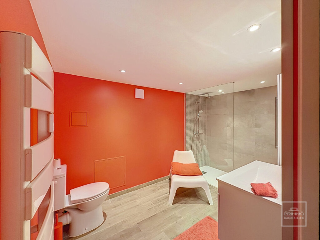 Dommartin – Maison non mitoyenne 5 pièces de 133 m² avec vue et sans vis à vis